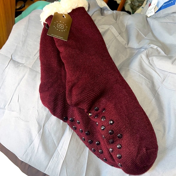 Brand new fuzzy slipper socks - Picture 3 of 3
